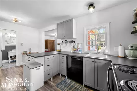 Kitchen - 447 Ruskin, Algonac, MI 48001 photo 1 of 3
