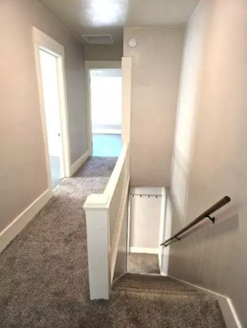 Entry Way - 426 E Williams, Owosso, MI 48867 photo 1 of 1