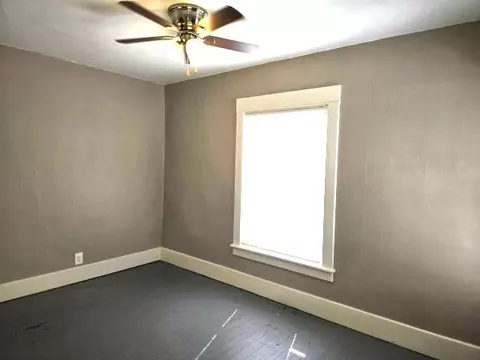 Bedroom - 426 E Williams, Owosso, MI 48867 photo 2 of 2