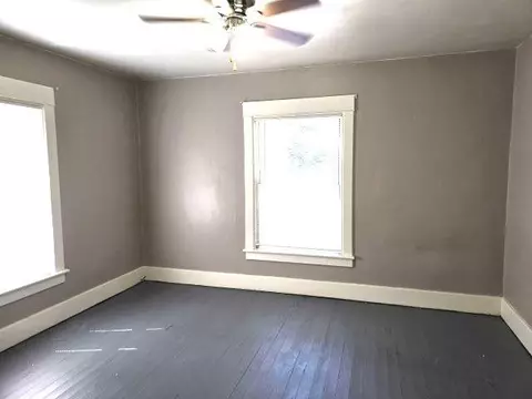 Bedroom - 426 E Williams, Owosso, MI 48867 photo 1 of 2