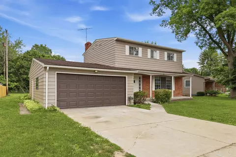 Exterior - 929 Springview, Flushing, MI 48433 photo 2 of 8