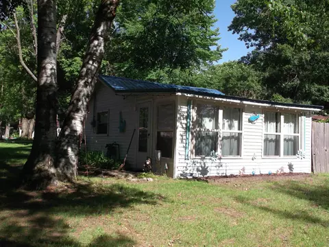 Exterior - 103 Maple, Lake, MI 48632 photo 5 of 7