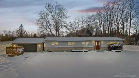 69455 Hicks, Armada, MI 48005
