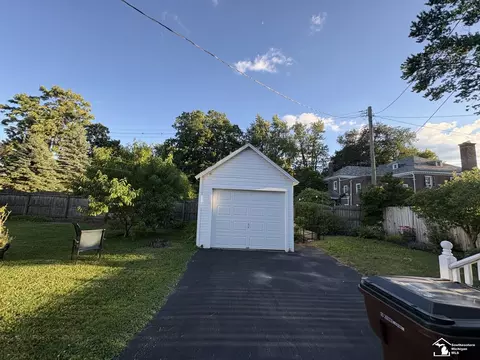 Exterior - 220 E Lorain, Monroe, MI 48162 photo 3 of 6