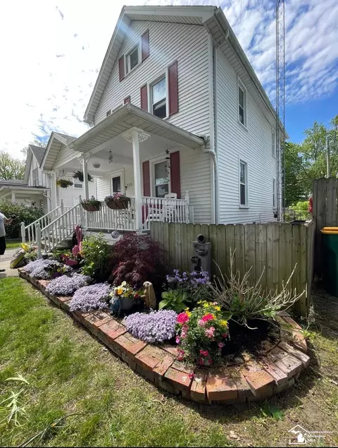 Exterior - 220 E Lorain, Monroe, MI 48162 photo 2 of 6