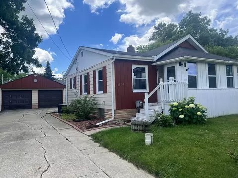 1039 W Whittemore, Flint, MI 48507