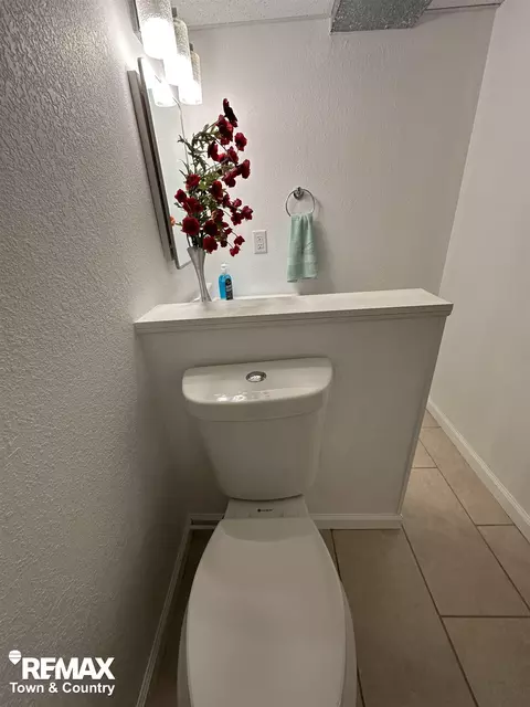 Bath - 3109 Vineyard, Flushing, MI 48433 photo 6 of 6