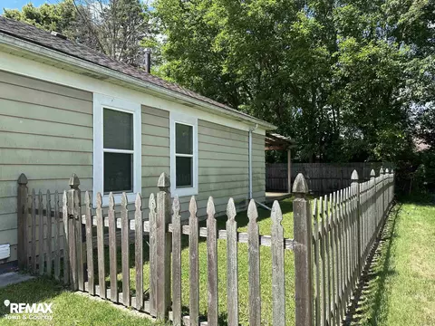 Exterior - 3109 Vineyard, Flushing, MI 48433 photo 2 of 3