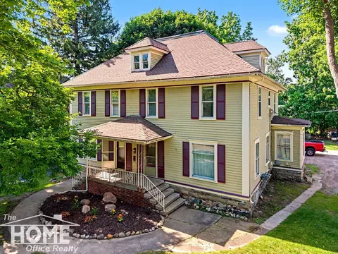 432-434 E Oliver, Owosso, MI 48867 photo 1