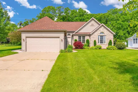 424 S S Lk, Port Sanilac, MI 48469