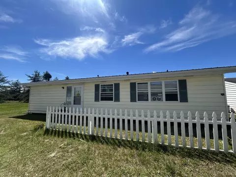 133 Provider, Gwinn, MI 49841