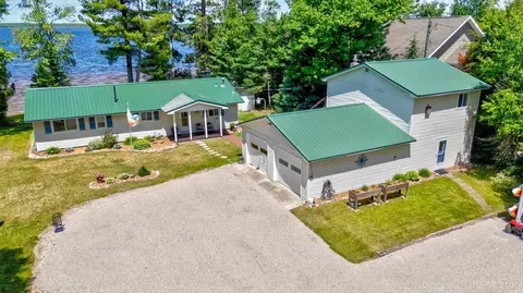 2008 W Co Rd 432, Gulliver, MI 49840