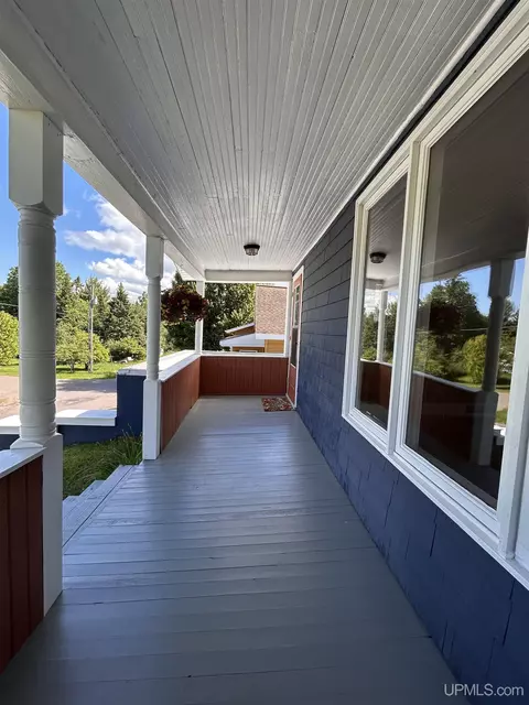 Exterior - 250 Steel, Ishpeming, MI 49849 photo 5 of 8