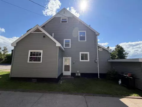 Exterior - 326 W W Rdg, Ishpeming, MI 49849 photo 4 of 9