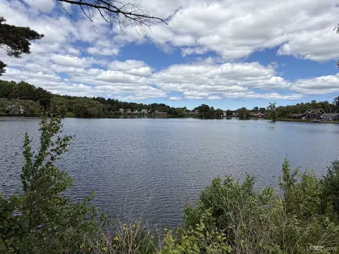 View/Area - 326 W W Rdg, Ishpeming, MI 49849 photo 2 of 2