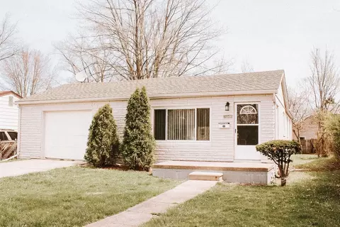 26096 Delton, Madison Heights, MI 48071