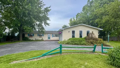 Exterior - 1400 Wetters, Kawkawlin, MI 48631 photo 3 of 6