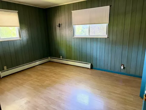 Bedroom - 1400 Wetters, Kawkawlin, MI 48631 photo 2 of 3