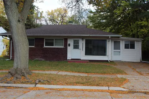 22020 Sunset, Oak Park, MI 48237