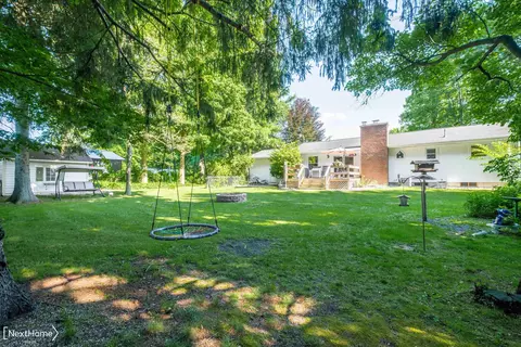 Exterior - 10400 Coldwater, Flushing, MI 48433 photo 7 of 8