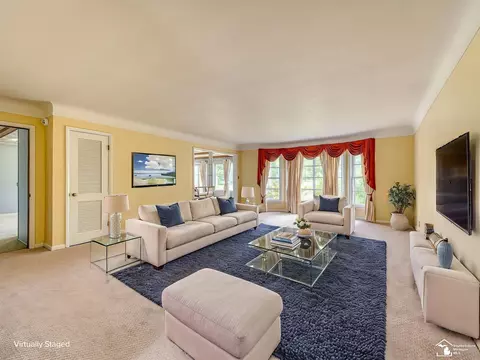 Living - 14359 S Dixie, Monroe, MI 48161 photo 14 of 14
