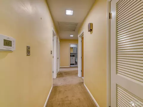Entry Way - 14359 S Dixie, Monroe, MI 48161 photo 3 of 5