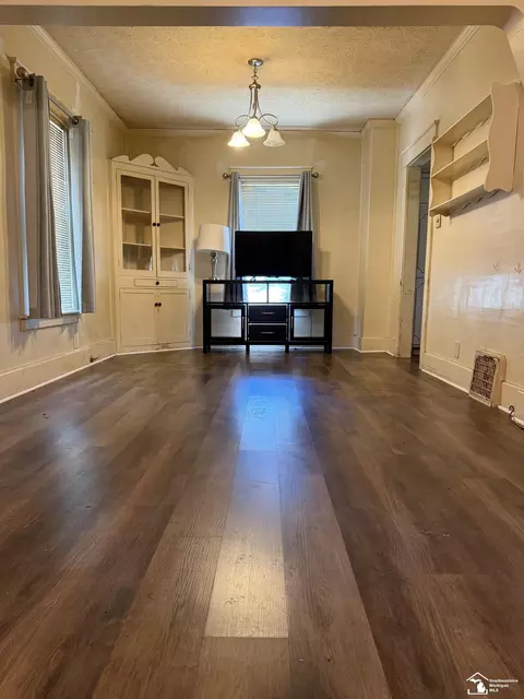 Living - 474 Riverview, Monroe, MI 48162 photo 1 of 2