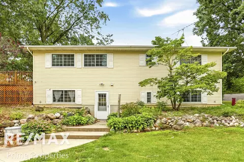 594 Lou Alice, Columbiaville, MI 48421