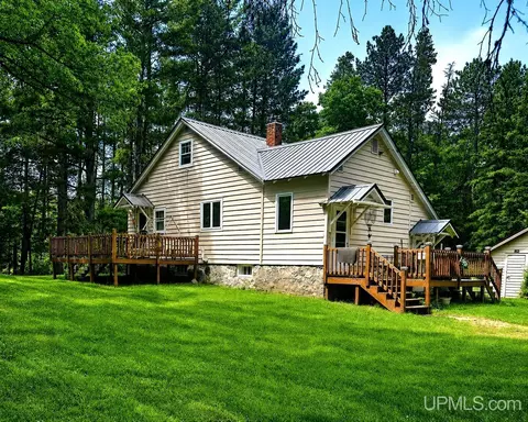 11856 Dupont # N, Hurley, WI 54534