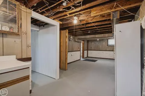 804 Waterloo, Saint Clair, MI 48079 photo 26