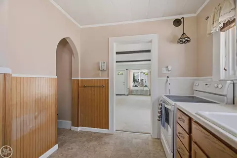 804 Waterloo, Saint Clair, MI 48079 photo 21