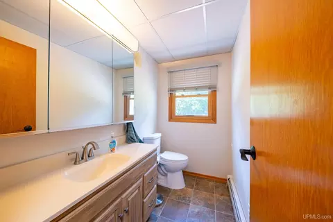 Bath - 2813 Us 41 W, Ishpeming, MI 49849 photo 1 of 3