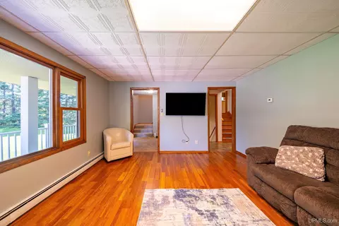 Living - 2813 Us 41 W, Ishpeming, MI 49849 photo 1 of 3