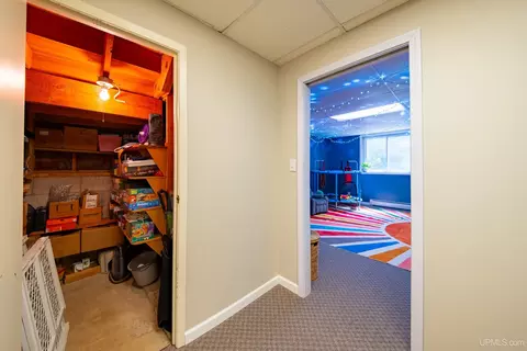 Entry Way - 2813 Us 41 W, Ishpeming, MI 49849 photo 7 of 7