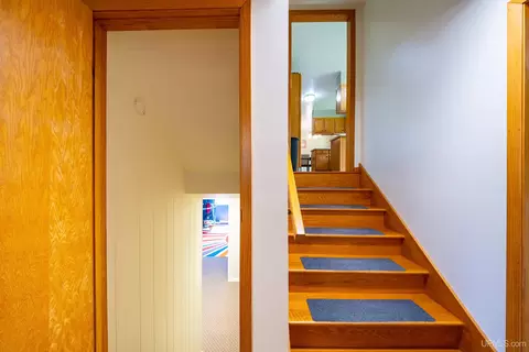 Entry Way - 2813 Us 41 W, Ishpeming, MI 49849 photo 6 of 7