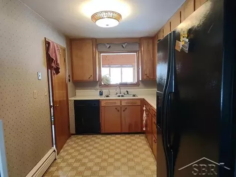 Kitchen - 435 N Main, Au Gres, MI 48703 photo 1 of 2