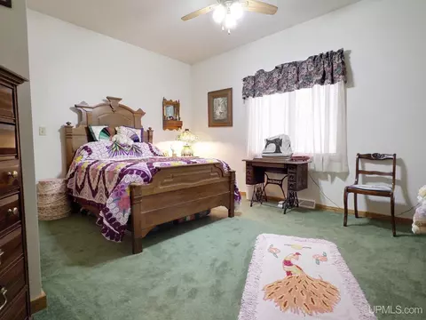 Bedroom - 5877 Five Mile Pt, Allouez, MI 49805 photo 3 of 6