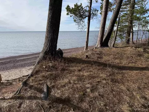 View/Area - 5877 Five Mile Pt, Allouez, MI 49805 photo 8 of 20