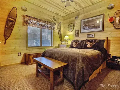 Bedroom - 5877 Five Mile Pt, Allouez, MI 49805 photo 5 of 6