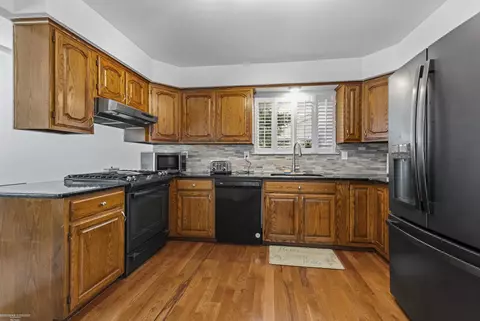 47121 Barbara, Macomb, MI 48044 photo 8