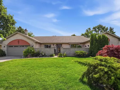 42424 Tessmer, Sterling Heights, MI 48314