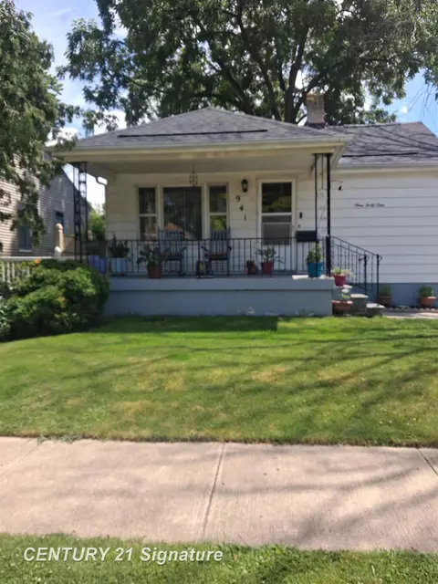 941 Bloor, Flint, MI 48504