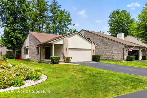 708 Shorefront, Midland, MI 48640