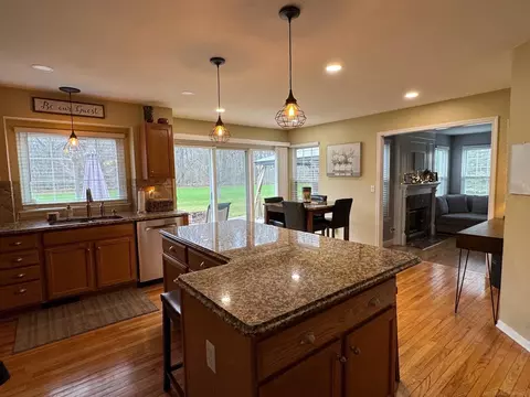 Kitchen - 48805 Rockefeller, Canton, MI 48188 photo 1 of 6