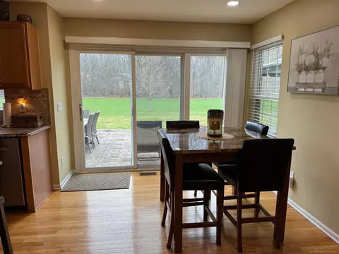 Dining - 48805 Rockefeller, Canton, MI 48188 photo 2 of 5