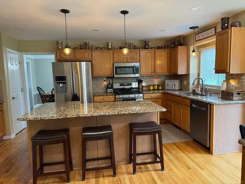 Kitchen - 48805 Rockefeller, Canton, MI 48188 photo 2 of 6