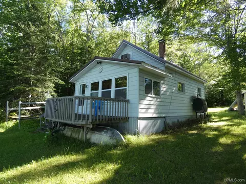 15556 M-64, Bergland, MI 49910