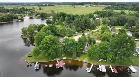 View/Area - 4344 Bay, Gladwin, MI 48624 photo 7 of 15