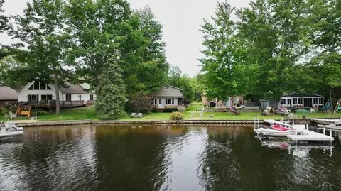 View/Area - 4344 Bay, Gladwin, MI 48624 photo 1 of 15