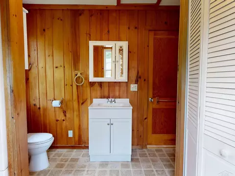 Bath - 4344 Bay, Gladwin, MI 48624 photo 1 of 2